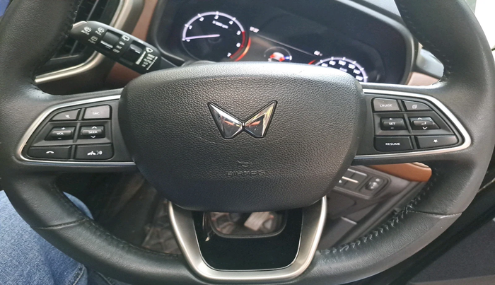 2022 Mahindra SCORPIO-N Z8 L DIESEL AT 2WD 7 STR, Diesel, Automatic, 51,273 km, interior