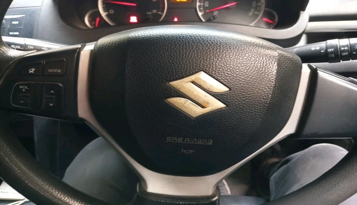 2014 Maruti Swift ZDI, Diesel, Manual, 1,24,976 km, interior