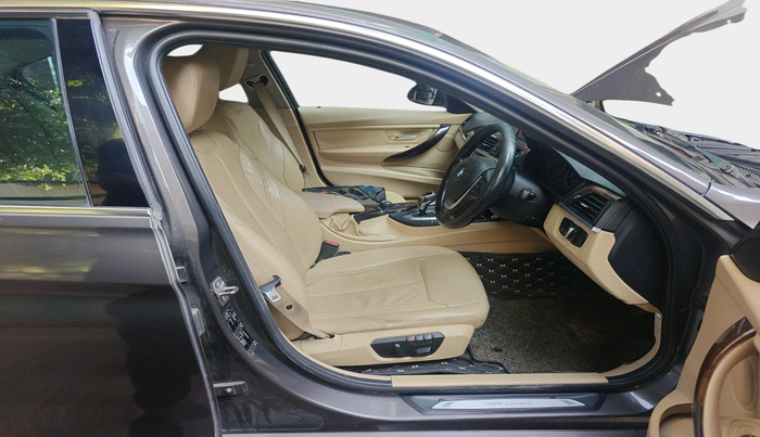 2013 BMW 3 Series 320D LUXURYLINE, Diesel, Automatic, 1,43,967 km, interior