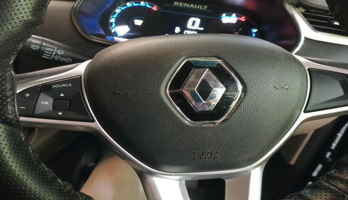 2023 Renault TRIBER RXZ, Petrol, Manual, 17,607 km, interior