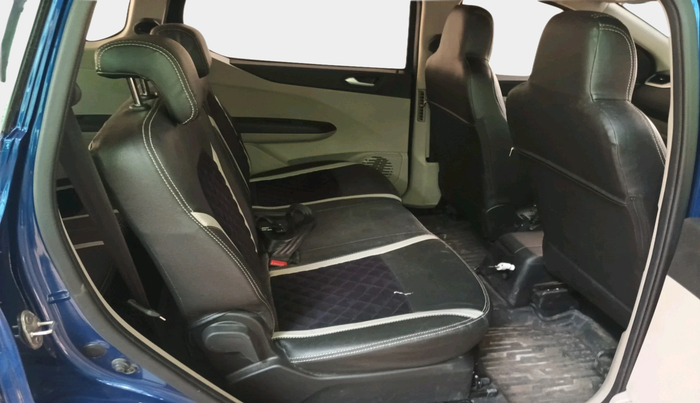 2023 Renault TRIBER RXZ, Petrol, Manual, 17,607 km, interior