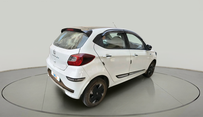 2023 Tata TIAGO EV XZ PLUS TECH LUX LONG RANGE FAST CHARGER, Electric, Automatic, 1,05,086 km, exterior
