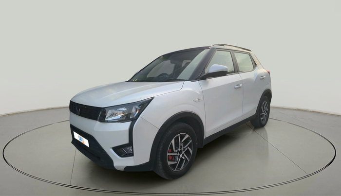 2023 Mahindra XUV300 W6 1.5 Diesel, Diesel, Manual, 70,469 km, exterior
