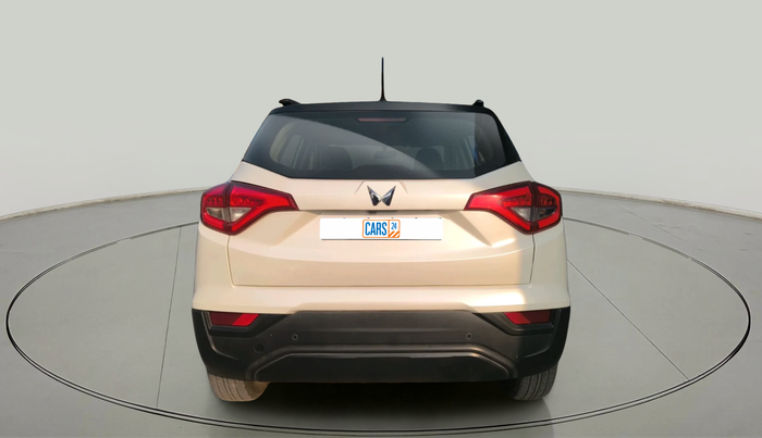 2023 Mahindra XUV300 W6 1.5 Diesel, Diesel, Manual, 70,469 km, exterior