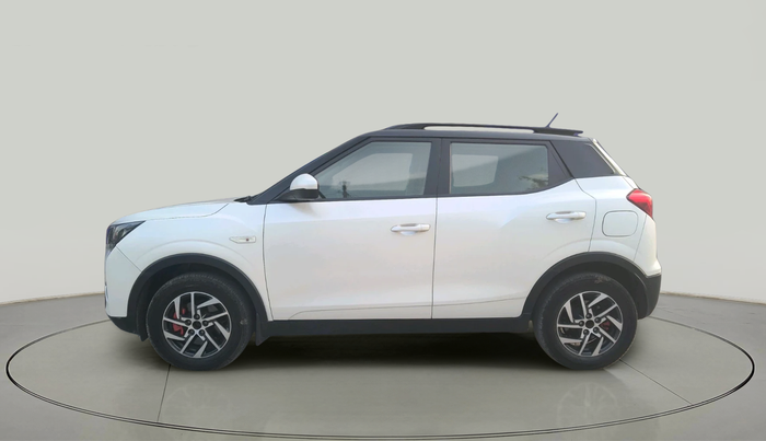2023 Mahindra XUV300 W6 1.5 Diesel, Diesel, Manual, 70,469 km, exterior