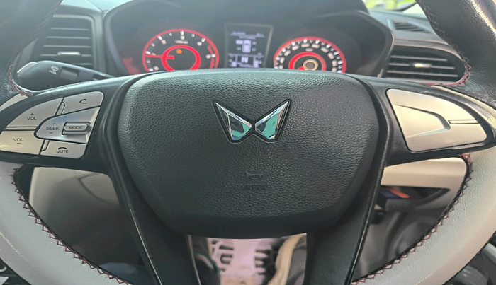 2023 Mahindra XUV300 W6 1.5 Diesel, Diesel, Manual, 70,469 km, interior