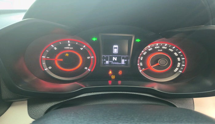 2023 Mahindra XUV300 W6 1.5 Diesel, Diesel, Manual, 70,469 km, interior