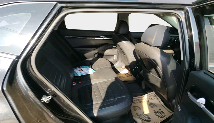 2021 KIA SELTOS GTX PLUS AT 1.5 DIESEL, Diesel, Automatic, 89,717 km, interior