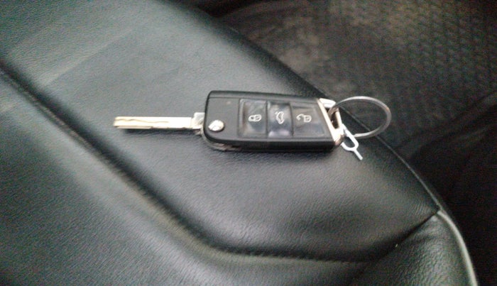 2021 Volkswagen TIGUAN ELEGANCE 2.0 TSI DSG, Petrol, Automatic, 48,384 km, interior