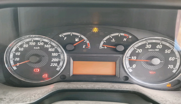 2011 Fiat Grand Punto Emotion 1.3, Diesel, Manual, 1,30,000 km, interior