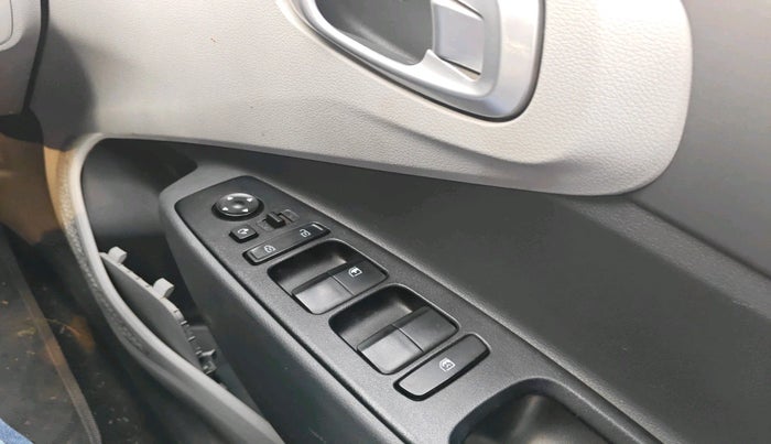 2023 Hyundai GRAND I10 NIOS ASTA AMT 1.2 KAPPA VTVT, Petrol, Automatic, 22,696 km, interior