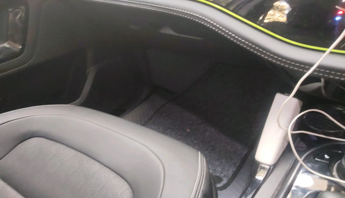 2025 Tata Harrier EV Fearless Plus 75 7.2KW ACFC, Electric, Automatic, 5,734 km, interior