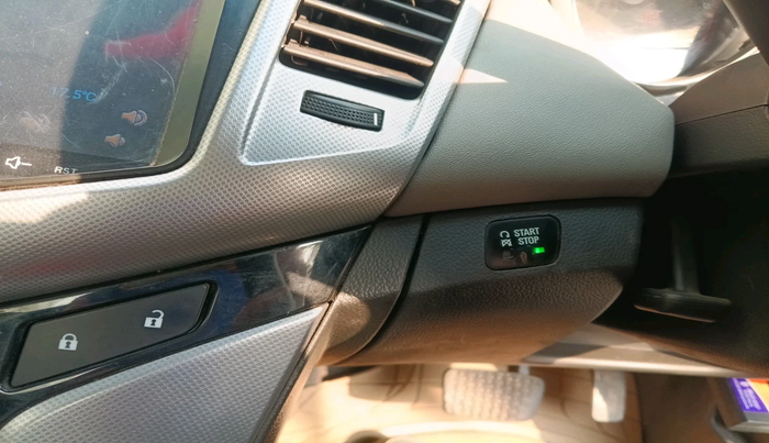 2012 Chevrolet Cruze LTZ AT, Diesel, Automatic, 80,644 km, interior