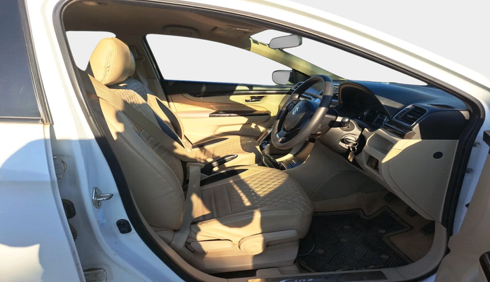 2017 Maruti Ciaz VXI+, Petrol, Manual, 47,350 km, interior