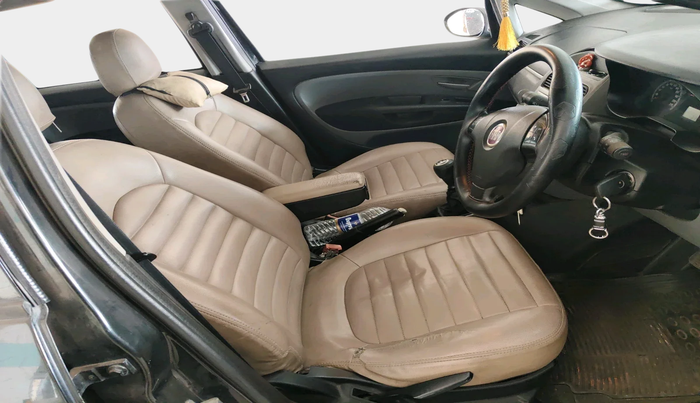 2010 Fiat Grand Punto EMOTION 1.3, Diesel, Manual, 1,36,291 km, interior