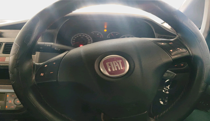 2010 Fiat Grand Punto EMOTION 1.3, Diesel, Manual, 1,36,291 km, interior