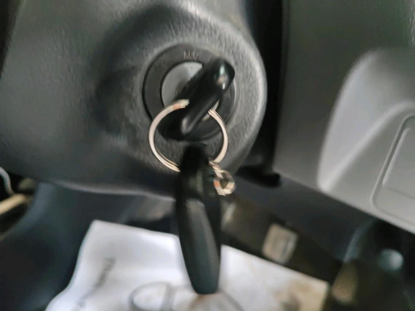 2011 Toyota Etios Liva V, Petrol, Manual, 59,824 km, interior