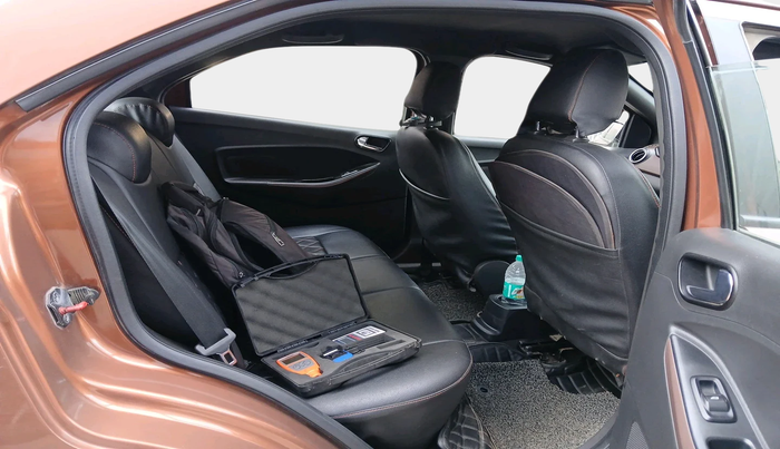 2018 Ford FREESTYLE TITANIUM 1.2 PETROL, Petrol, Manual, 71,861 km, interior