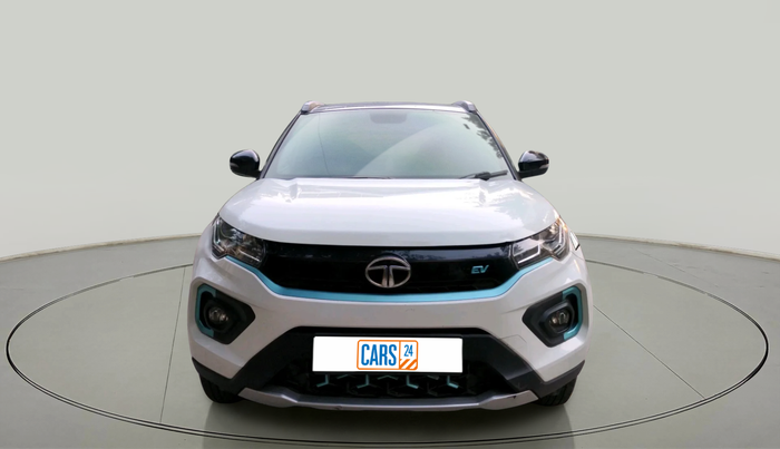 2022 Tata NEXON EV XZ PLUS LUX, Electric, Automatic, 80,833 km, exterior