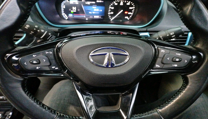 2022 Tata NEXON EV XZ PLUS LUX, Electric, Automatic, 80,833 km, interior