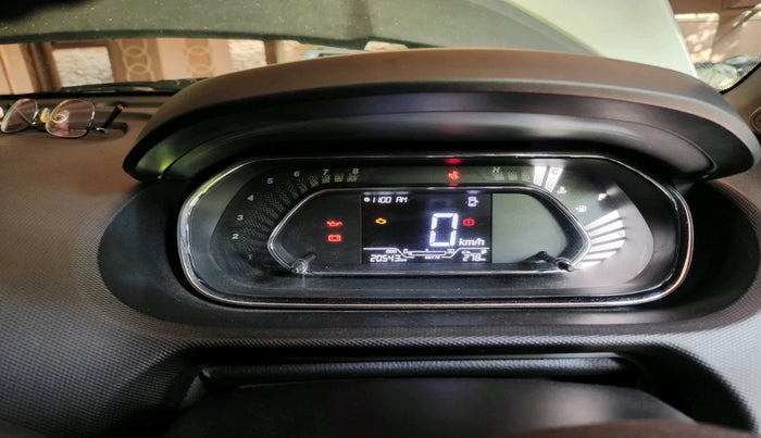 2022 Tata Tiago XZ PETROL, Petrol, Manual, 20,543 km, interior