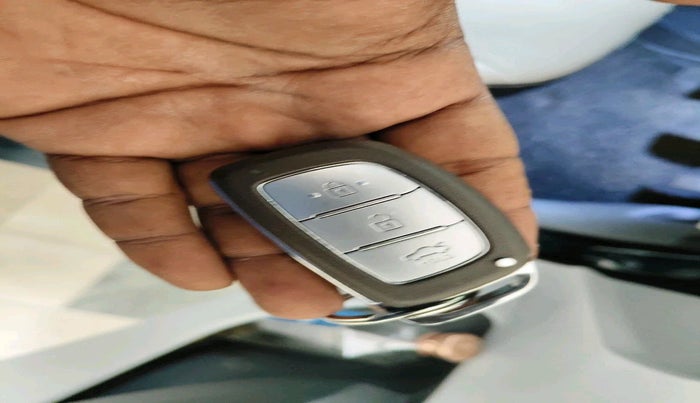 2022 Hyundai GRAND I10 NIOS ASTA 1.2 KAPPA VTVT CNG, CNG, Manual, 65,360 km, interior