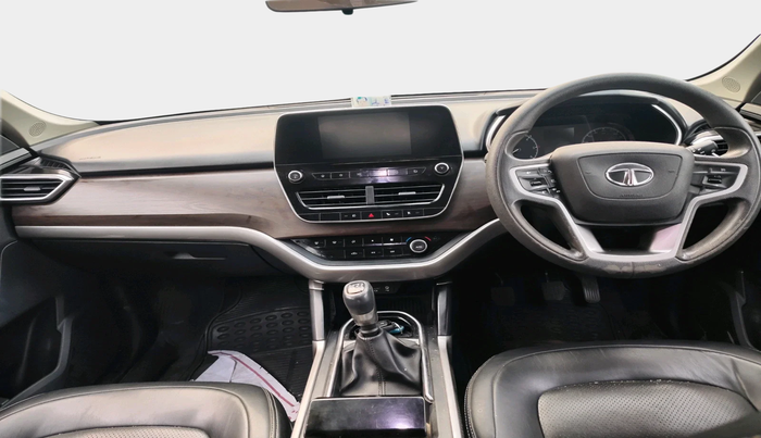 2021 Tata Harrier XT 2.0L KRYOTEC, Diesel, Manual, 82,965 km, interior