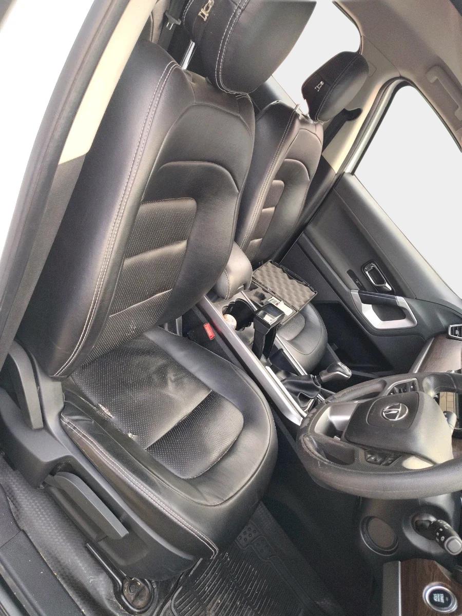 2021 Tata Harrier XT 2.0L KRYOTEC, Diesel, Manual, 82,965 km, interior