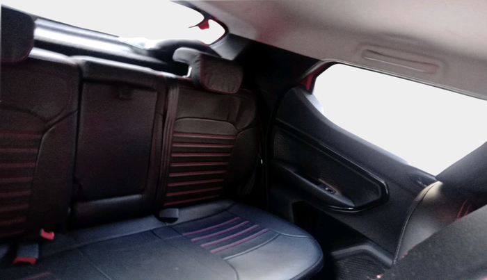 2022 Renault Kiger RXZ AMT DUAL TONE, Petrol, Automatic, 30,726 km, interior