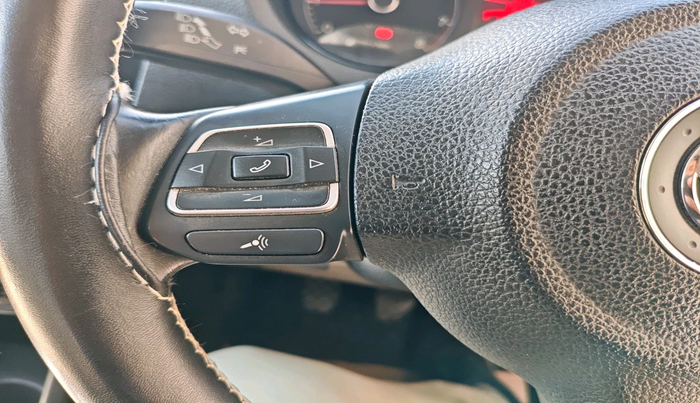 2014 Volkswagen Polo HIGHLINE1.2L, Petrol, Manual, 87,933 km, interior