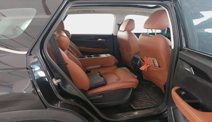 2022 MG HECTOR PLUS SHARP 1.5 PETROL TURBO CVT 6-STR, Petrol, Automatic, 58,092 km, interior