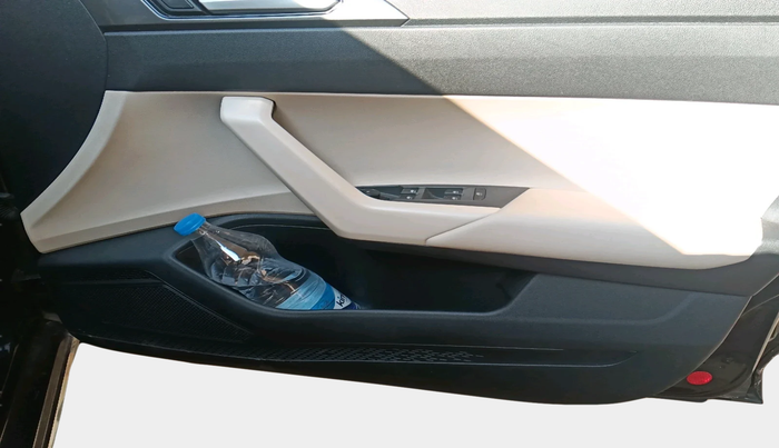 2023 Volkswagen VIRTUS GT PLUS TSI 1.5 EVO DSG, Petrol, Automatic, 25,948 km, interior