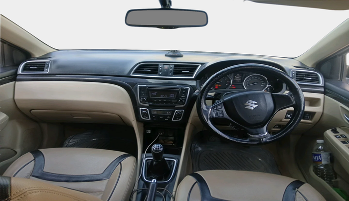 2016 Maruti Ciaz ZXI, Petrol, Manual, 1,75,309 km, interior