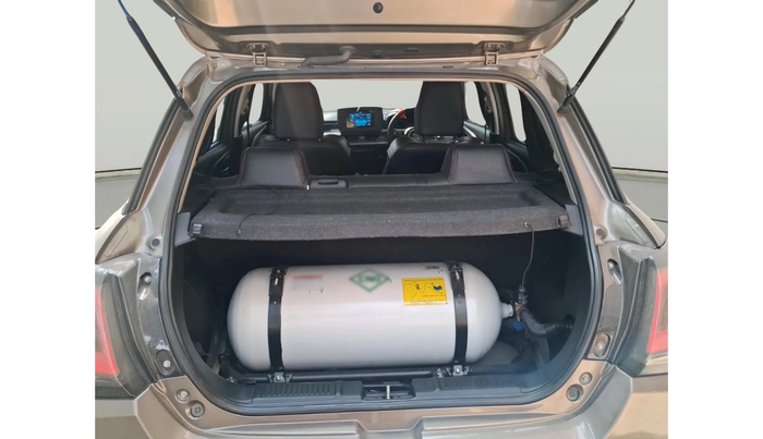 2024 Maruti Swift VXI 1.2L CNG, Petrol, Manual, 17,671 km, exterior