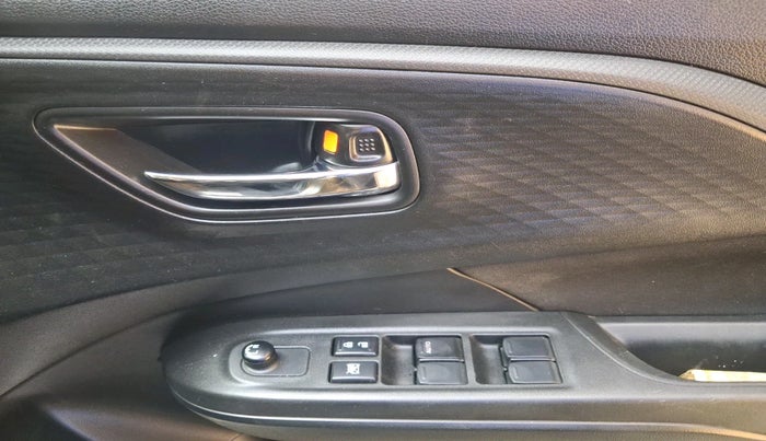 2024 Maruti Swift VXI 1.2L CNG, Petrol, Manual, 17,671 km, interior