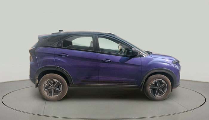2023 Tata NEXON FEARLESS PURPLE + AMT DUAL TONE 1.5 DIESEL, Diesel, Automatic, 18,068 km, exterior