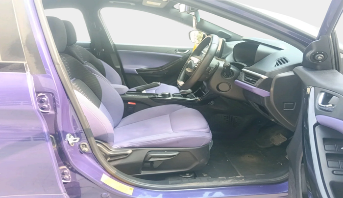 2023 Tata NEXON FEARLESS PURPLE + AMT DUAL TONE 1.5 DIESEL, Diesel, Automatic, 18,068 km, interior