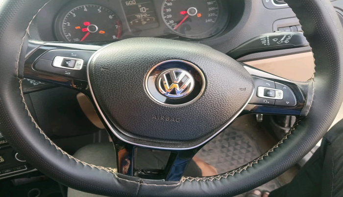 2015 Volkswagen Polo HIGHLINE1.2L, Petrol, Manual, 79,342 km, interior