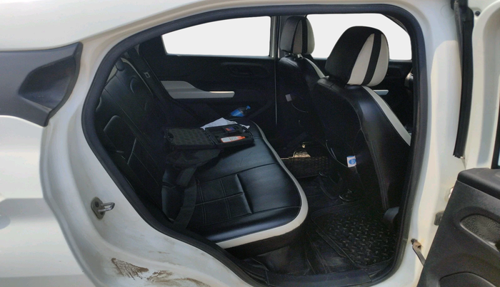 2024 Tata PUNCH ACCOMPLISHED DAZZLE SUNROOF CNG MT, CNG, Manual, 67,173 km, interior