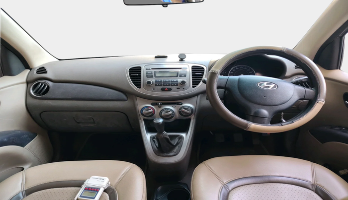 2011 Hyundai i10 MAGNA 1.2, Petrol, Manual, 55,442 km, interior