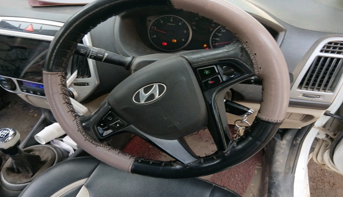 2013 Hyundai i20 SPORTZ 1.4 CRDI, Diesel, Manual, 1,55,282 km, interior