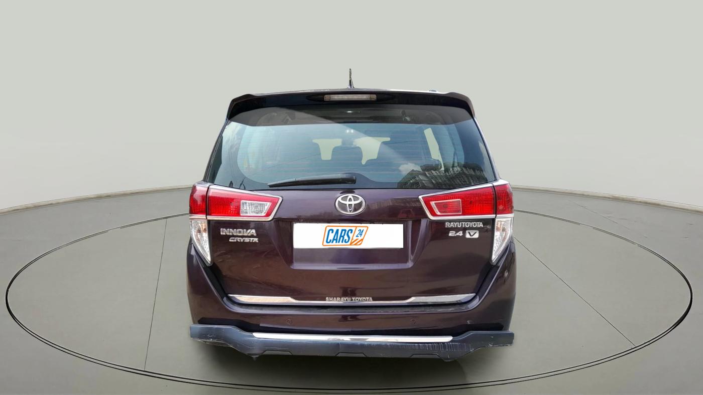 2018 Toyota Innova Crysta 2.4 VX 8 STR, Diesel, Manual, 1,03,607 km, exterior