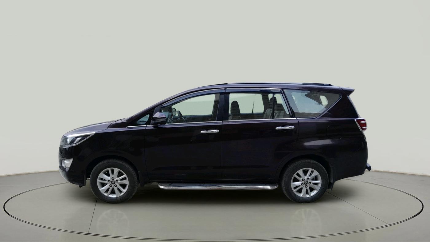2018 Toyota Innova Crysta 2.4 VX 8 STR, Diesel, Manual, 1,03,607 km, exterior