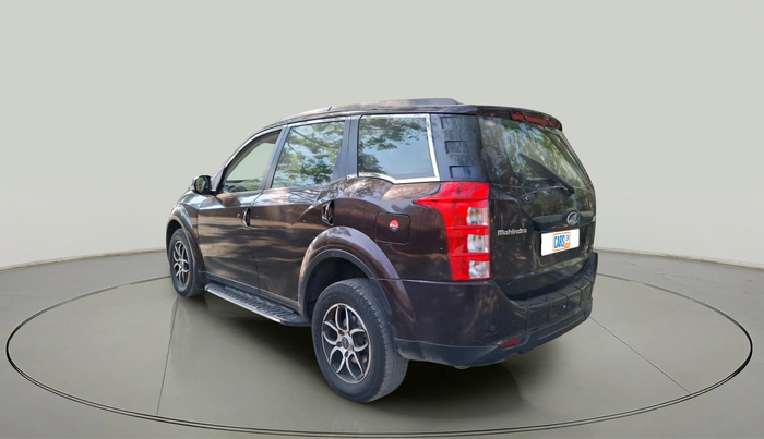 2017 Mahindra XUV500 W6 AT, Diesel, Automatic, 2,12,898 km, exterior