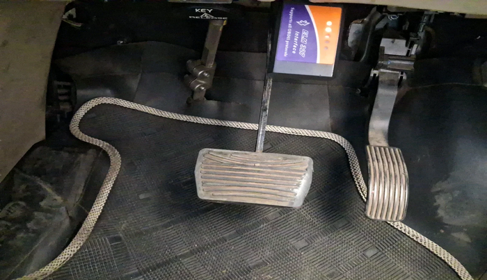 2017 Mahindra XUV500 W6 AT, Diesel, Automatic, 2,12,898 km, interior