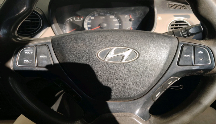 2015 Hyundai Xcent S 1.2, Petrol, Manual, 78,739 km, interior