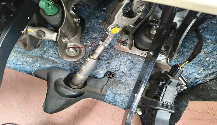 2022 Maruti Ertiga ZXI  CNG, Petrol, Manual, 44,991 km, interior