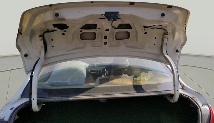 2015 Maruti Swift Dzire VDI, Diesel, Manual, 1,36,618 km, exterior