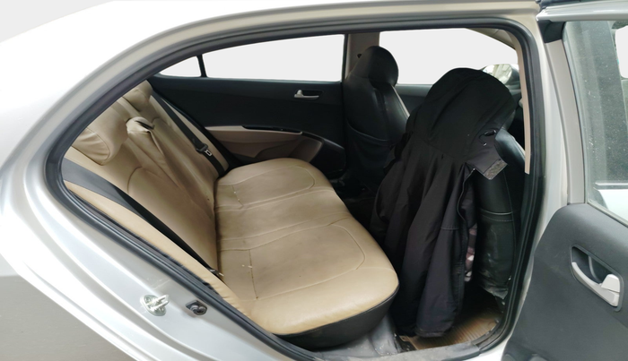 2015 Hyundai Xcent S 1.2, Petrol, Manual, 1,32,000 km, interior