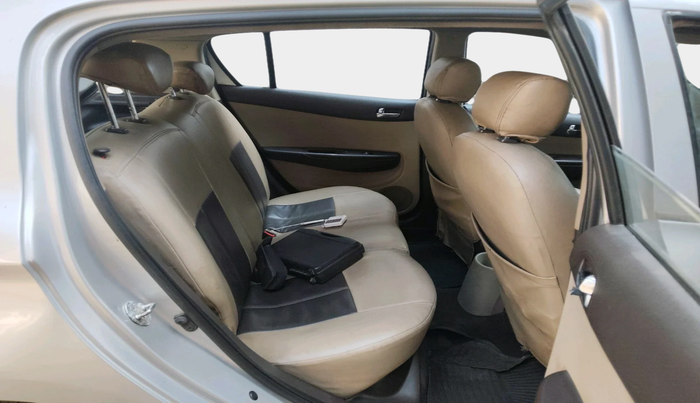 2012 Hyundai i20 SPORTZ 1.2, Petrol, Manual, 1,94,751 km, interior